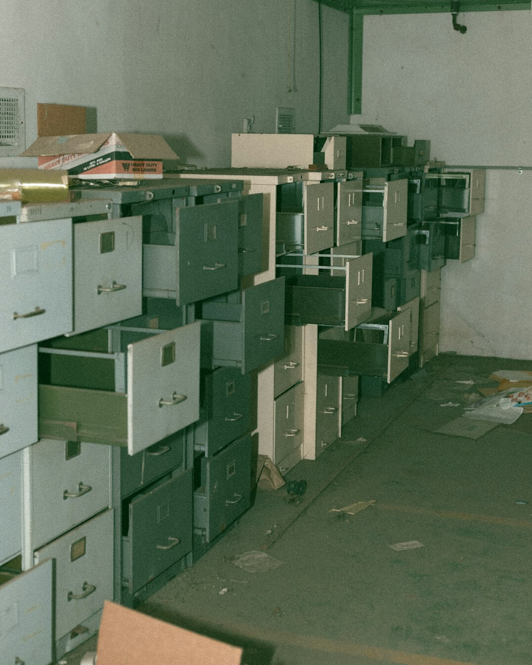 old commercial archive